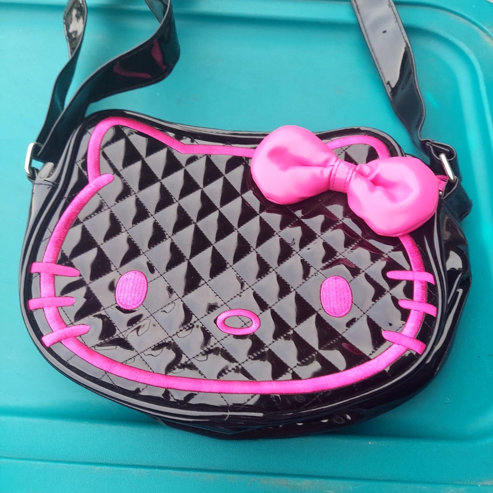 Hello Kitty Hans Bag Crossbody